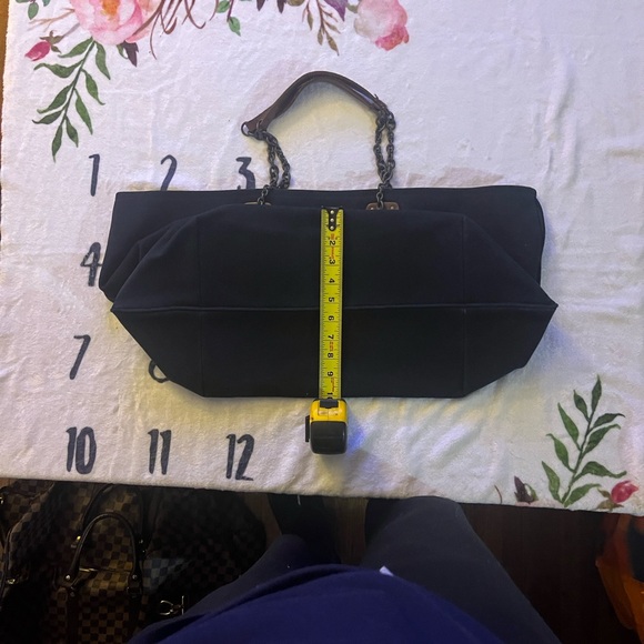 Bottega Veneta Black Tote with Brown Handles - Picture 4 of 11